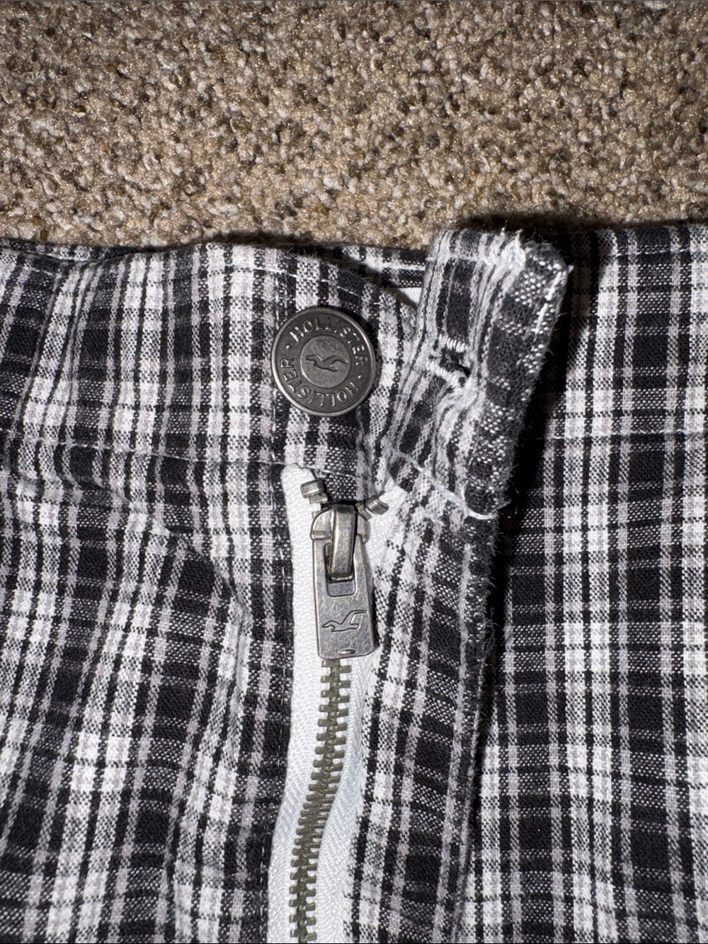 Hollister Black and White Plaid Mini Skirt - Picture 3 of 4